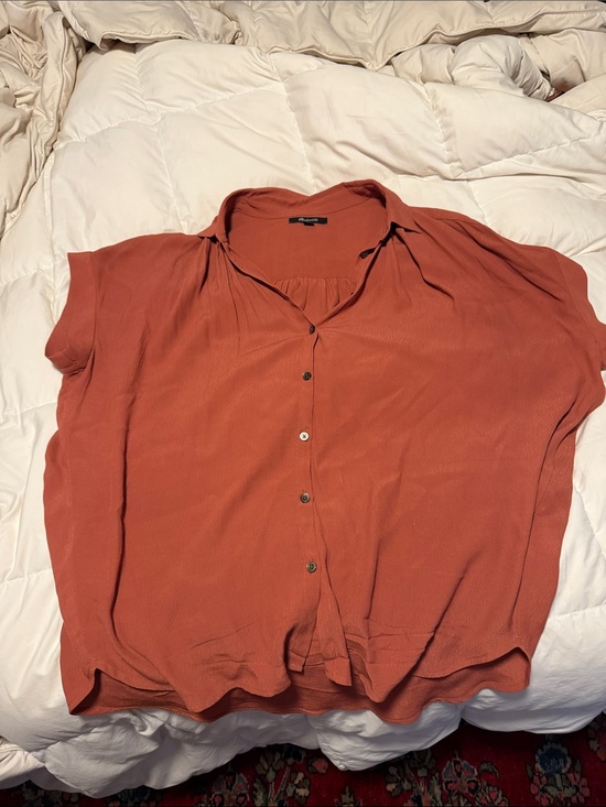 Madewell Tops - Madewell Rust Short-Sleeve Button Front Blouse